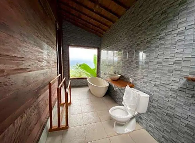 Cemara Hill Lodge